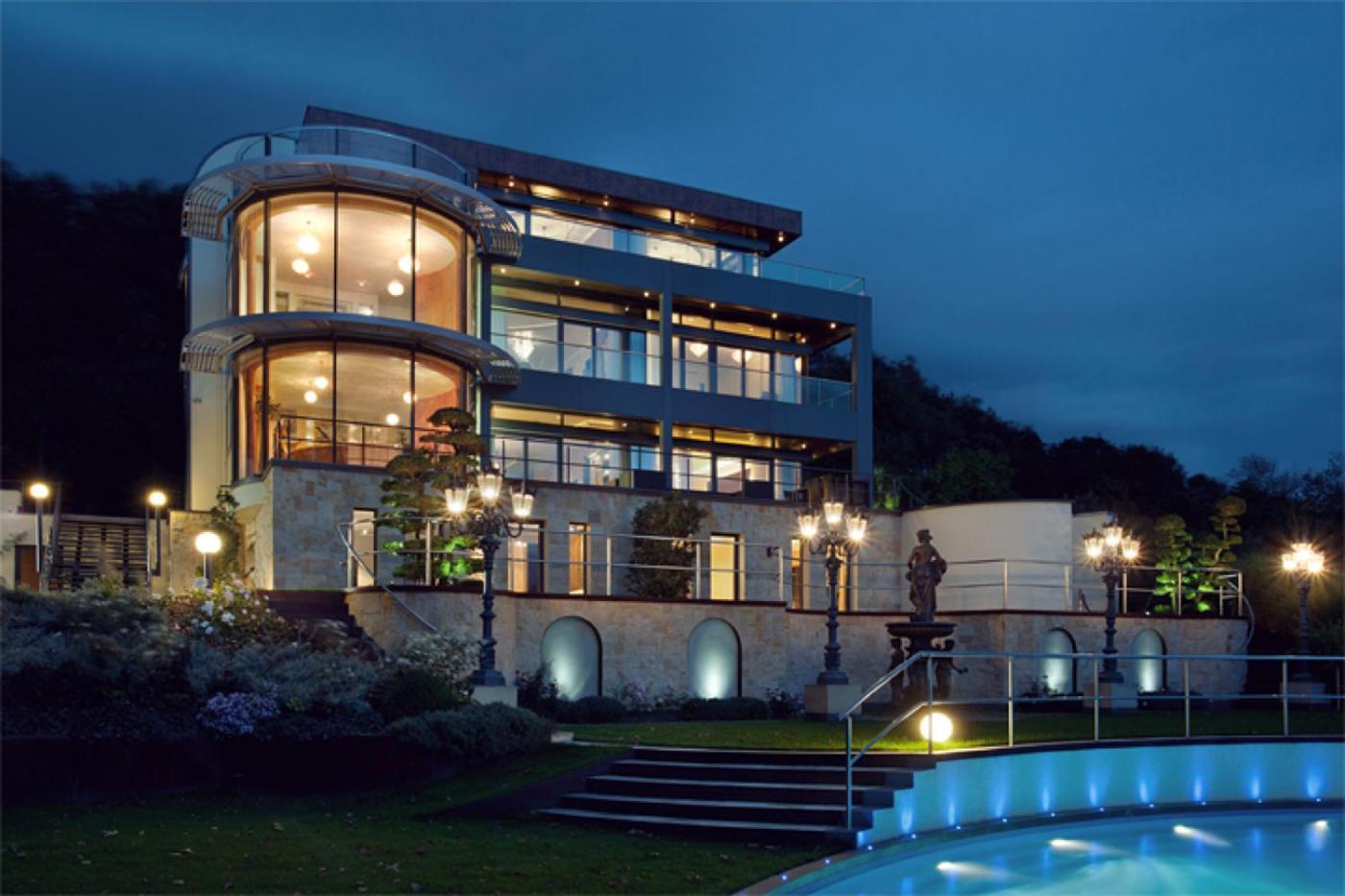 Appartement Via Lapis - Panoramablick Ueber - Garten - Pool - Sauna - Luxus *