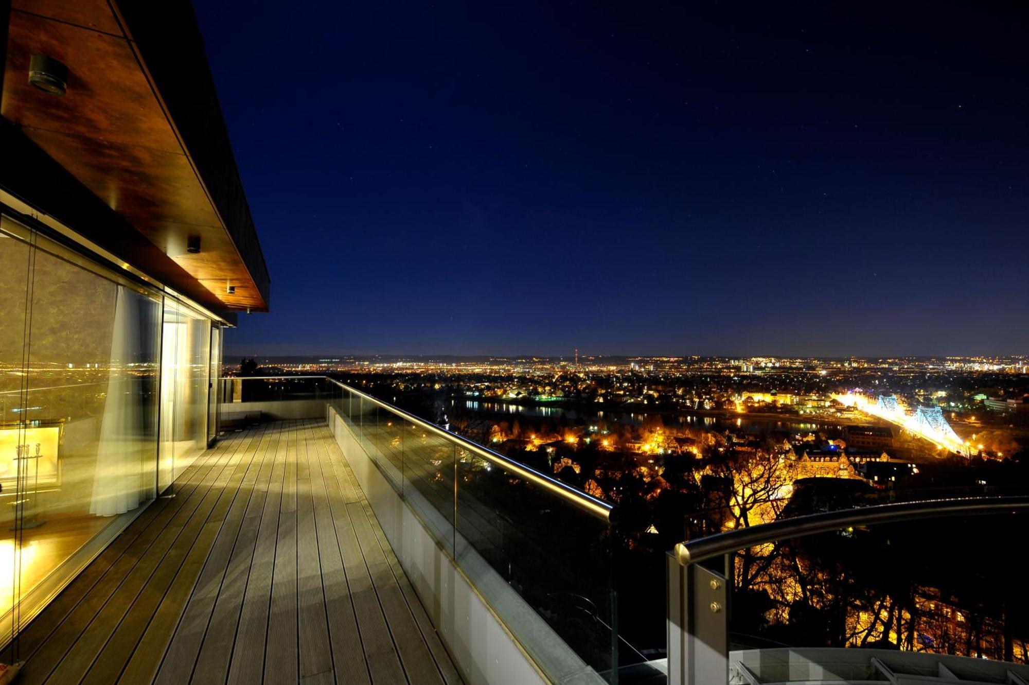 Appartement Via Lapis - Panoramablick Ueber - Garten - Pool - Sauna - Luxus *