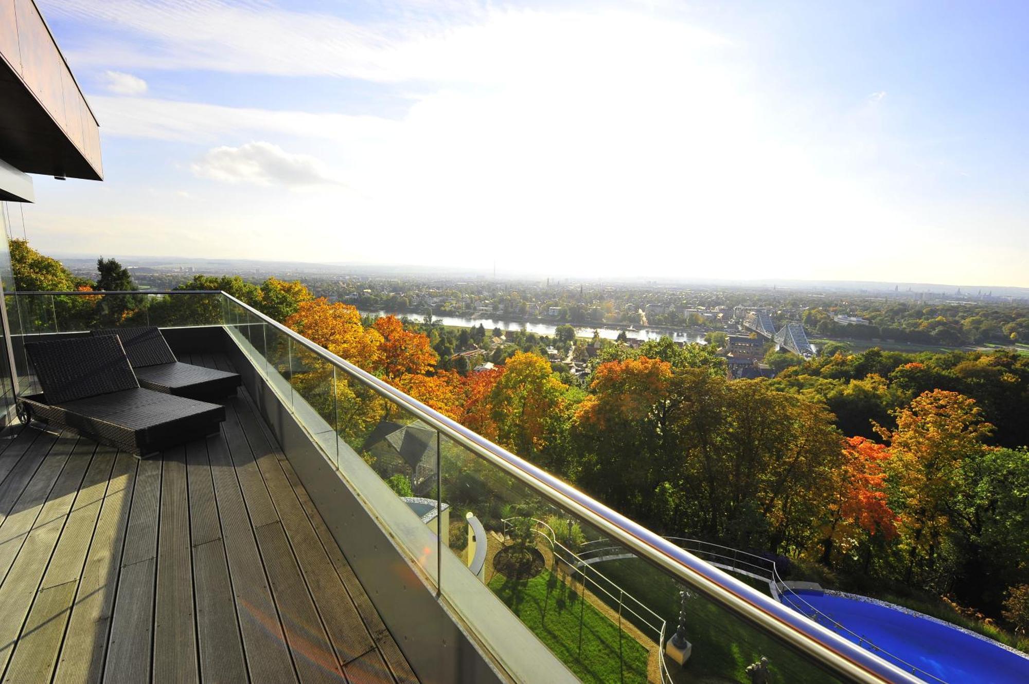 Via Lapis - Panoramablick Ueber - Garten - Pool - Sauna - Luxus Appartement